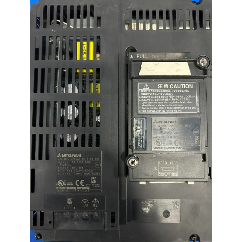拍前询价：三菱触摸屏GT1685M-STBD，正常拆机件 - 图1