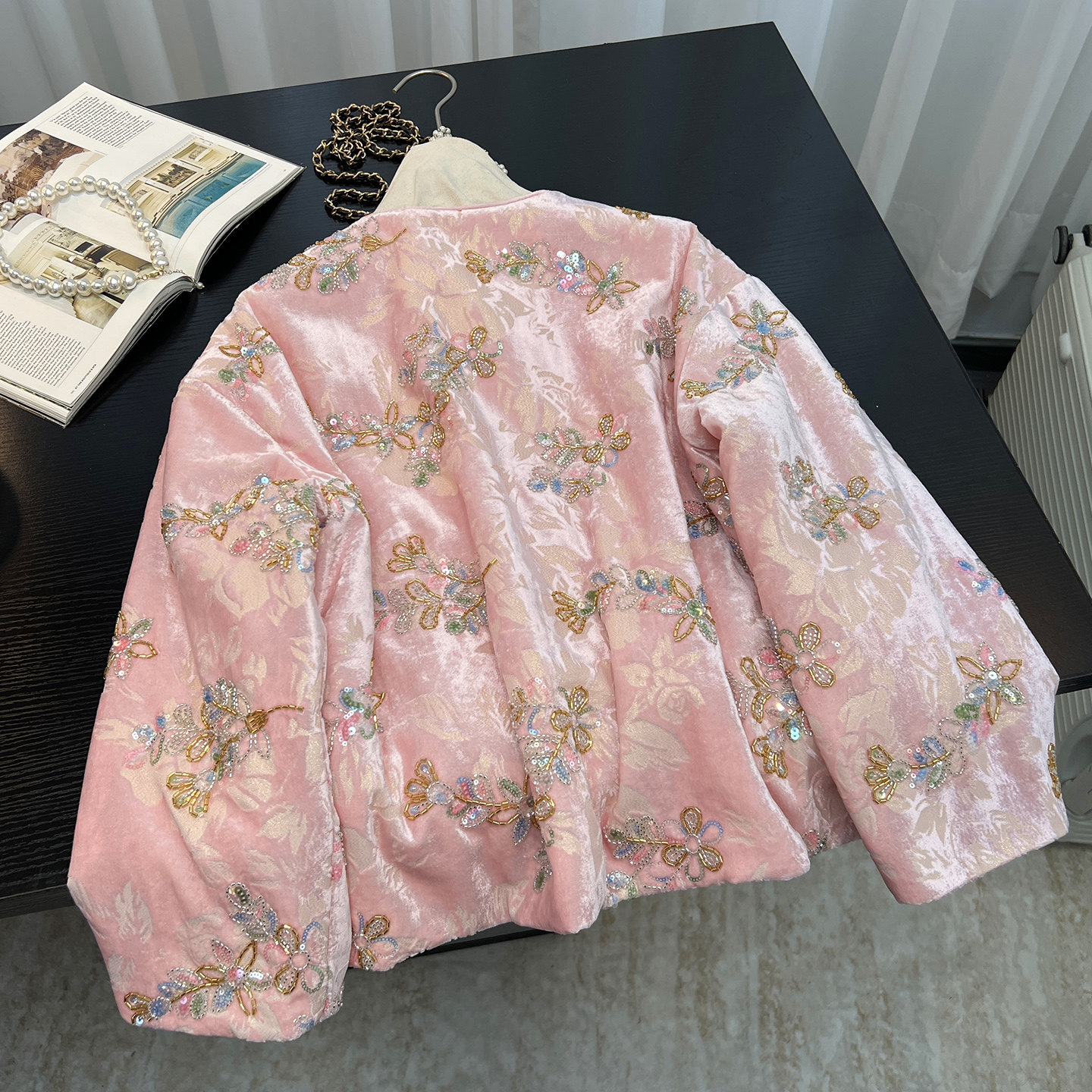 新中式重工刺绣加棉短外套女装2025冬季新款国风气质百搭棉服上衣,淘宝优惠券,粉丝福利购,淘宝优惠卷