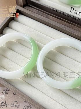 2026外蒙料高冰种半山水手镯仿翡翠手镯飘绿玉镯子阳绿色玻璃扁条