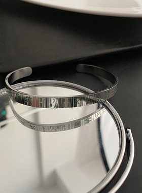 钛钢首饰品十三幺清一色麻将手镯女潮时尚个性转运开口手饰配饰