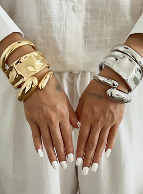 欧美跨境时尚ins金属褶皱弹簧手