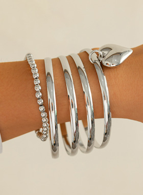 欧美跨境甜酷ins爱心吊坠串珠手