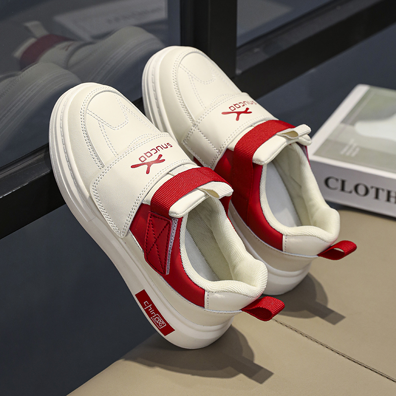 儿童鞋子小白鞋女童鞋2024春秋新款中大童运动鞋皮面潮牌板鞋秋鞋