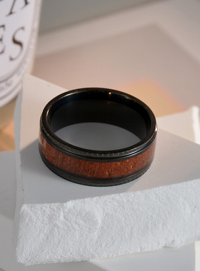 指环欧美自然风格新款饰品镀黑钛钢相思木钛钢男士不锈钢钛钢太钢