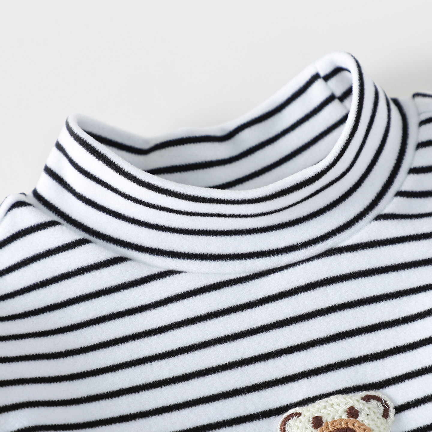 皇室童缘男童半高领长袖T恤冬季2025新款儿童条纹打底衫中大童,淘宝优惠券,粉丝福利购,淘宝优惠卷