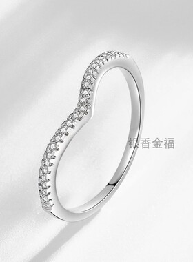 热销潮流护戒纯银S925镀金V字排戒女款镶嵌仿真钻石简单搭配戒指