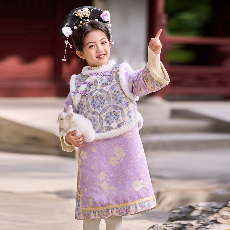 笛牧女童拜年服2024冬季新款高端加厚夹棉时尚小女孩儿童两件套装