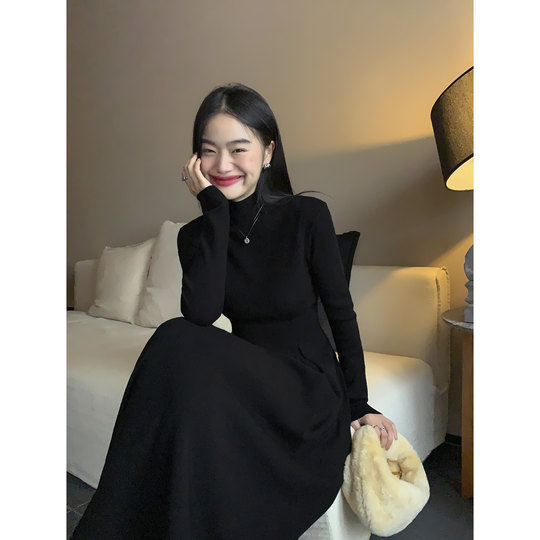 pusumede 黑色长袖针织连衣裙气质打底毛衣裙女拼接设计修身长裙