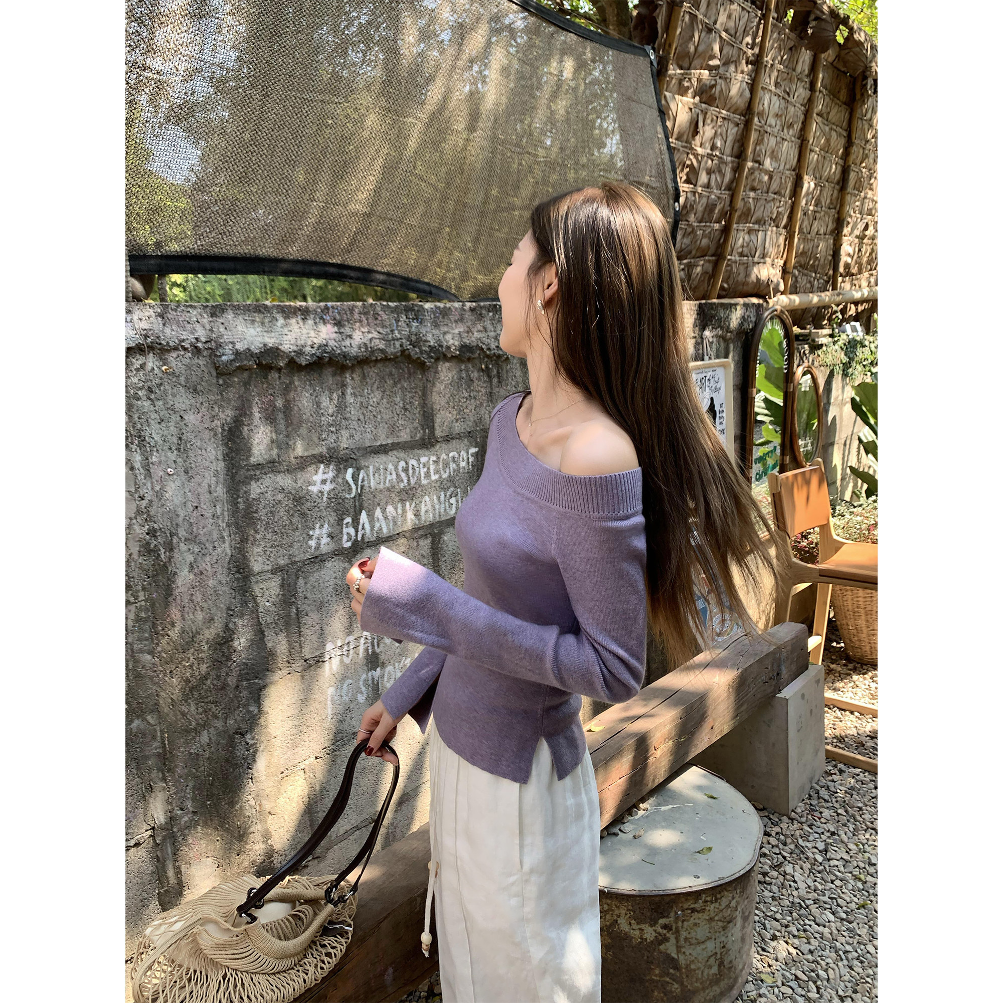 pusumede 黑素千金 一字肩喇叭袖针织衫女设计感露肩气质短款上衣,淘宝优惠券,粉丝福利购,淘宝优惠卷