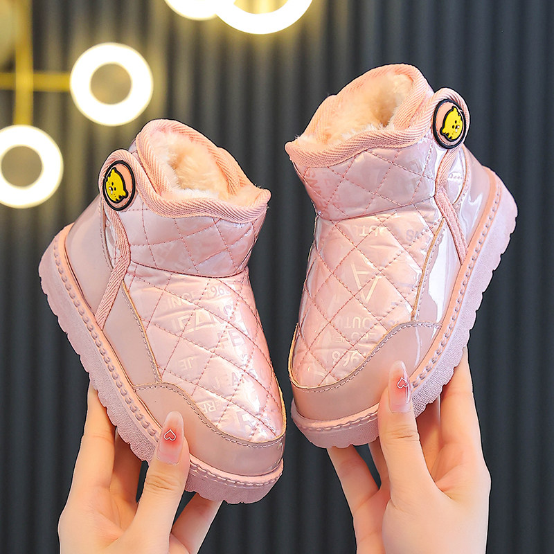 儿童雪地靴2024冬季新款儿童棉鞋男童短靴防水防滑加厚女孩棉靴子