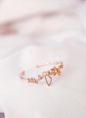 韩国玫瑰金戒指精致锆石女士戒指小众森系蝴蝶花朵气质尾戒定制