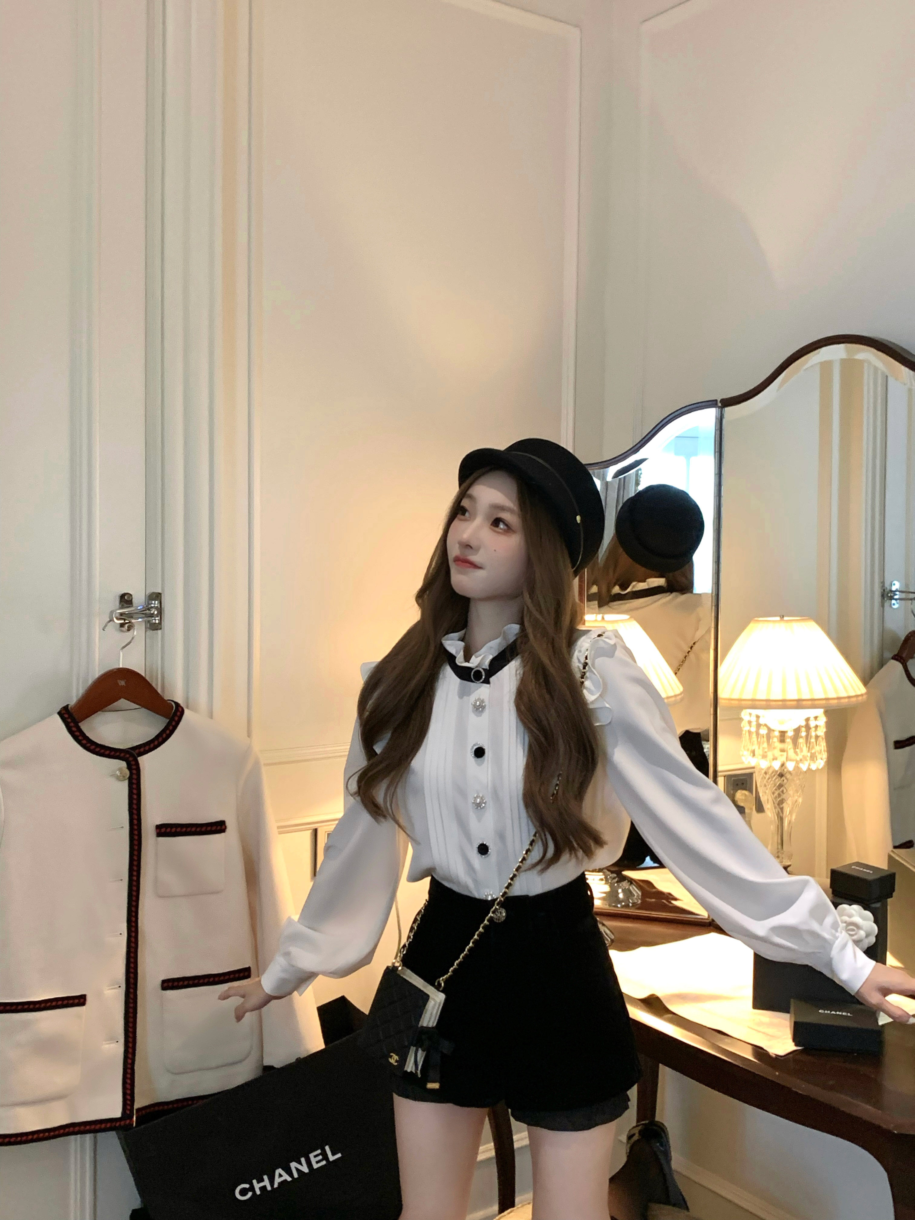 COOLLINE林子熙 黑松露 不可少的百搭丝绒/黑白格花苞短裤女,淘宝优惠券,粉丝福利购,淘宝优惠卷