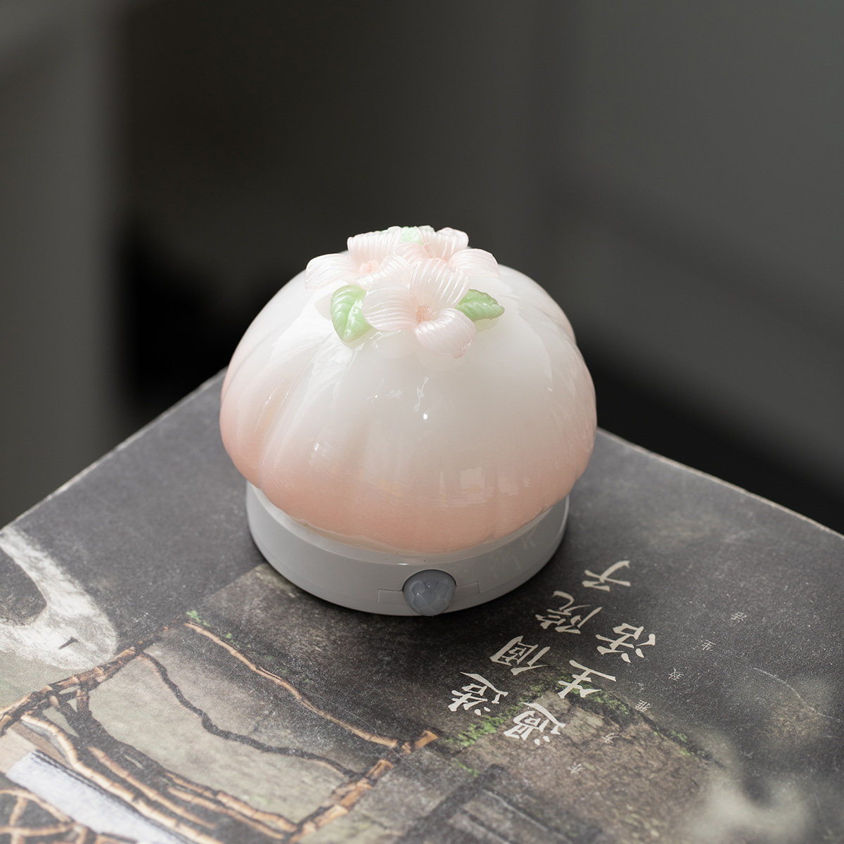 德化白瓷小兔子小夜灯摆件圣诞礼物送女孩卧室床头睡眠新款生日,淘宝优惠券,粉丝福利购,淘宝优惠卷