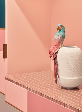 雅致Lladro夏日狂欢花瓶手工陶瓷