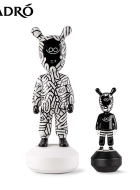 LLADRO雅致 天外来客 Diaz-Faes设计款 陶瓷桌面摆件家居装饰瓷偶