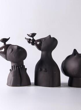 后现代简约北欧抽象人物女孩与鸟创意摆件家居样板房间店面装饰品