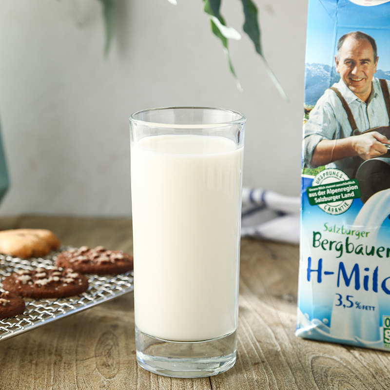 奥地利进口，1Lx6盒 SalzburgMilch萨尔茨堡 全脂纯牛奶