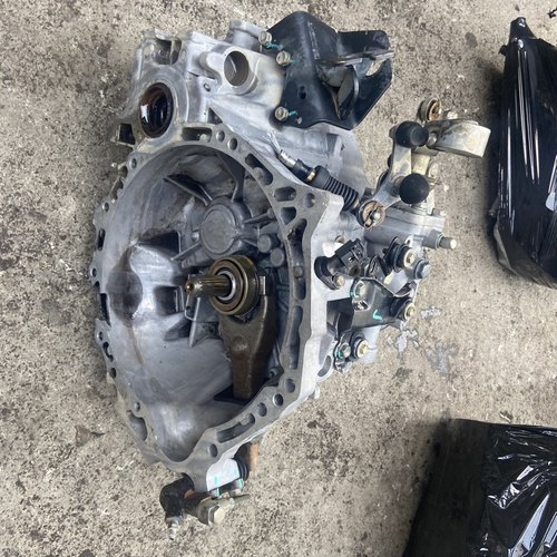 V80 长城 腾翼 C30 M1 C50 M4 手动 变速箱 波箱 牙箱 总成 - 图1