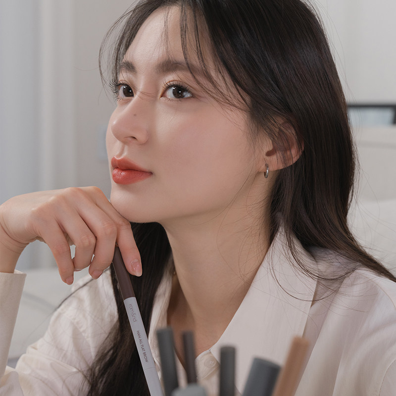 【淘客专享】romand柔魅得根纤系列防汗持久眉笔不易脱色野生眉