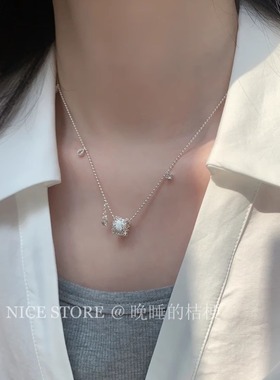 晚睡的桔梗I幸运转轮锆石项链