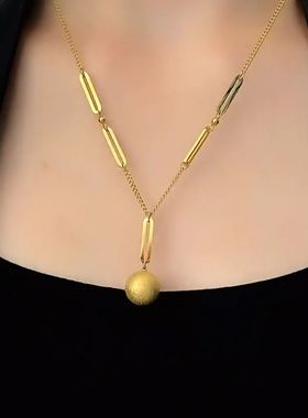 高级感有求必应磨砂小金球项链女网红爆款时尚百搭气质精美项链女