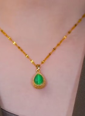 法式复古绿色榴莲项链女网红爆款轻奢气质百搭小众设计感精美项链
