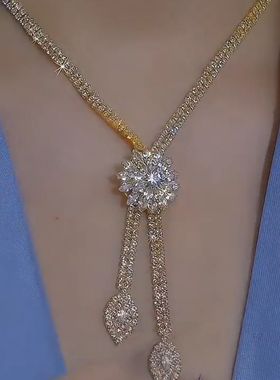 重工金色花朵项链女轻奢百搭
