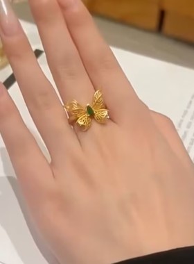 超仙金色蝴蝶戒指女网红爆款轻奢气质时尚小众设计高端大气戒指女