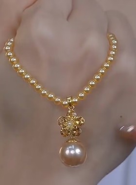 法式花朵香槟色珠珠项链女气质优雅复古高级感小众设计感项链女