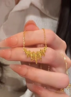 新款金色碎冰冰律动音符项链