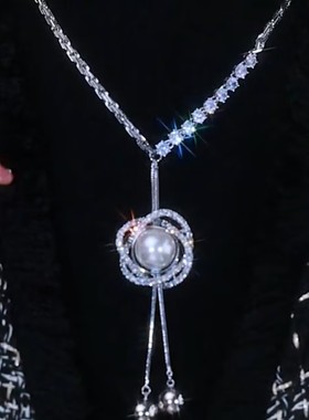 秋冬银色缠绕圆形珠珠毛衣链