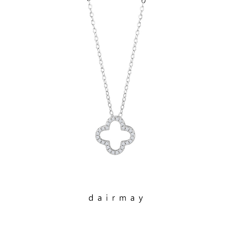 2022年新款轻奢小众四叶草女镀项链 dairmay项链