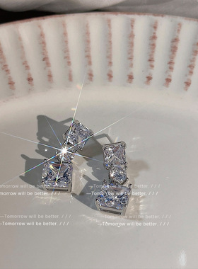 重工款！几何方形微镶锆石耳环女韩国轻奢小众级感耳钉银针