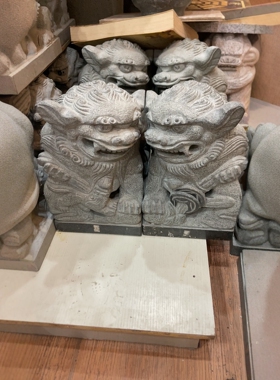 青石雕刻精美狮子家居看门镇宅献钱石狮精品石雕招财古典南狮一对