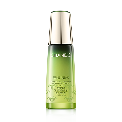 Chando Lotion ນ້ໍາມັນຫອມລະເຫີຍ Cedarwood ທົນທານຕໍ່ອາຍຸ