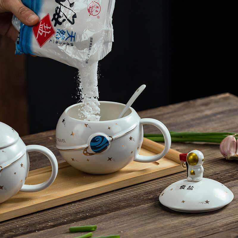 创意陶瓷调味罐带把手装盐罐子厨房调味品罐耐高温调料盒辣椒油罐