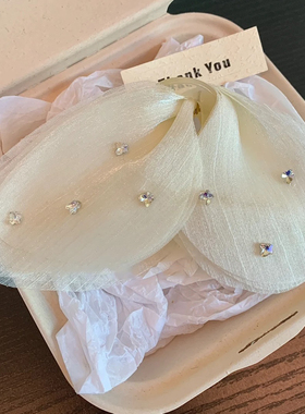 雪雾迷蝶薄纱蝴蝶抓夹女2025新款后脑勺盘发发夹高级感鲨鱼夹头饰