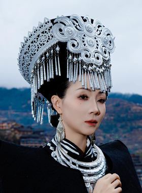 2025云南火把节演出彝族头饰帽子