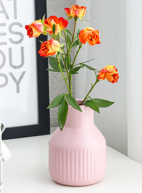 新艺 北欧简约陶瓷花瓶创意小号干花插花器家居客厅迷你花瓶摆件