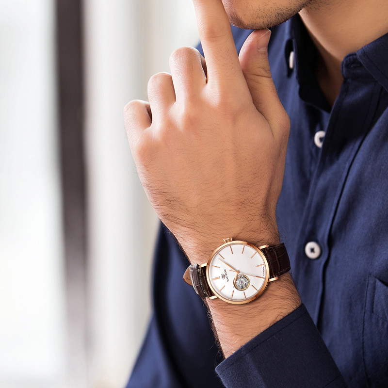 男官方正品镂空礼物顺丰5992天王表 天王深圳国产腕表