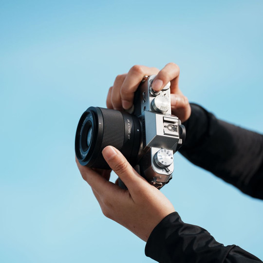 Weizhuoshi 35mmF1.7 automatic focus micro single lens