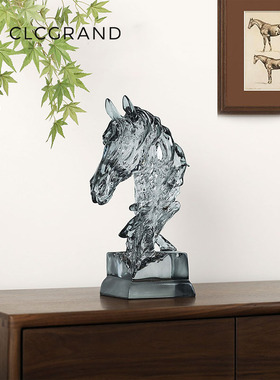 高级感水晶质感马头办公室雕塑摆