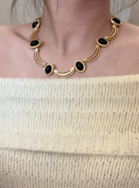 鎏金墨影！复古黑色椭圆耳钉女高级感项链套装宫廷风耳饰配饰品