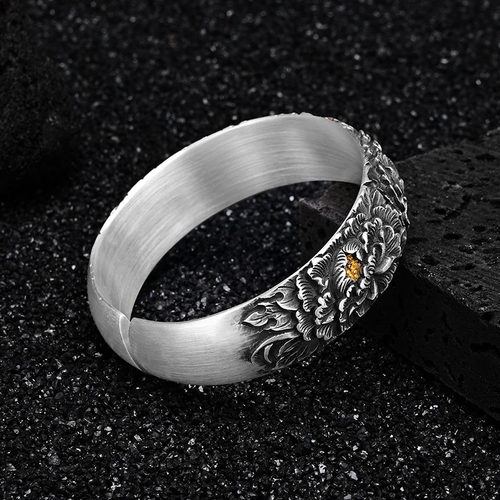 牡丹芳菲足银999手镯女民族风复古金银错纯手工錾刻银手镯送母亲 - 图3