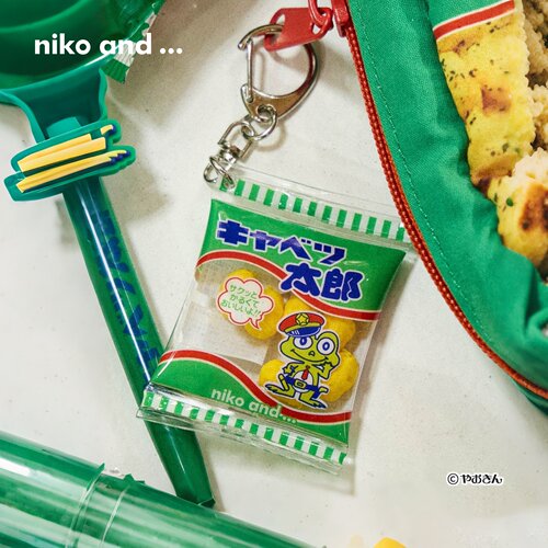 niko and ...YAOKIN合作系列2026新款卡通零食包包钥匙扣794640 - 图1