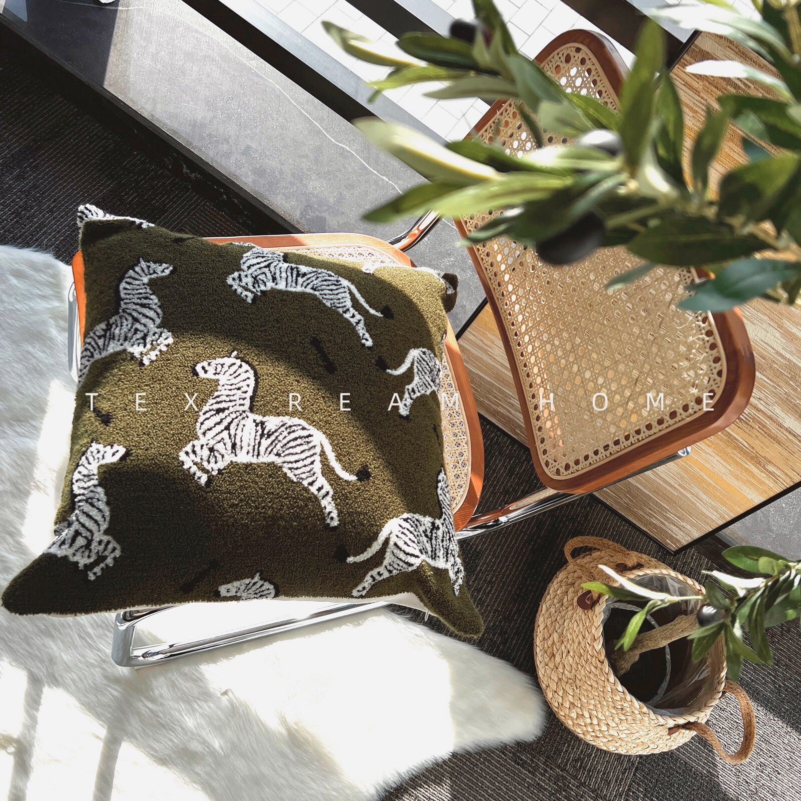 Texdream态度 橄榄绿斑马沙发盖毯抱枕卧室空调午睡针织毯可机洗