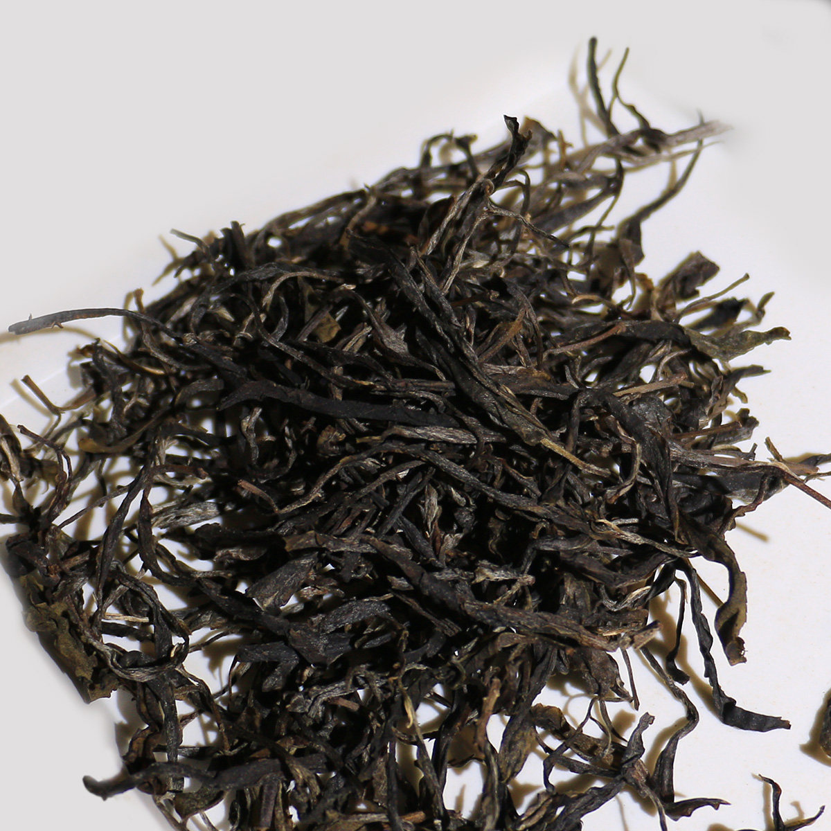 2022春茶普洱茶生茶 易武深山老林哆依树散茶100g/盒