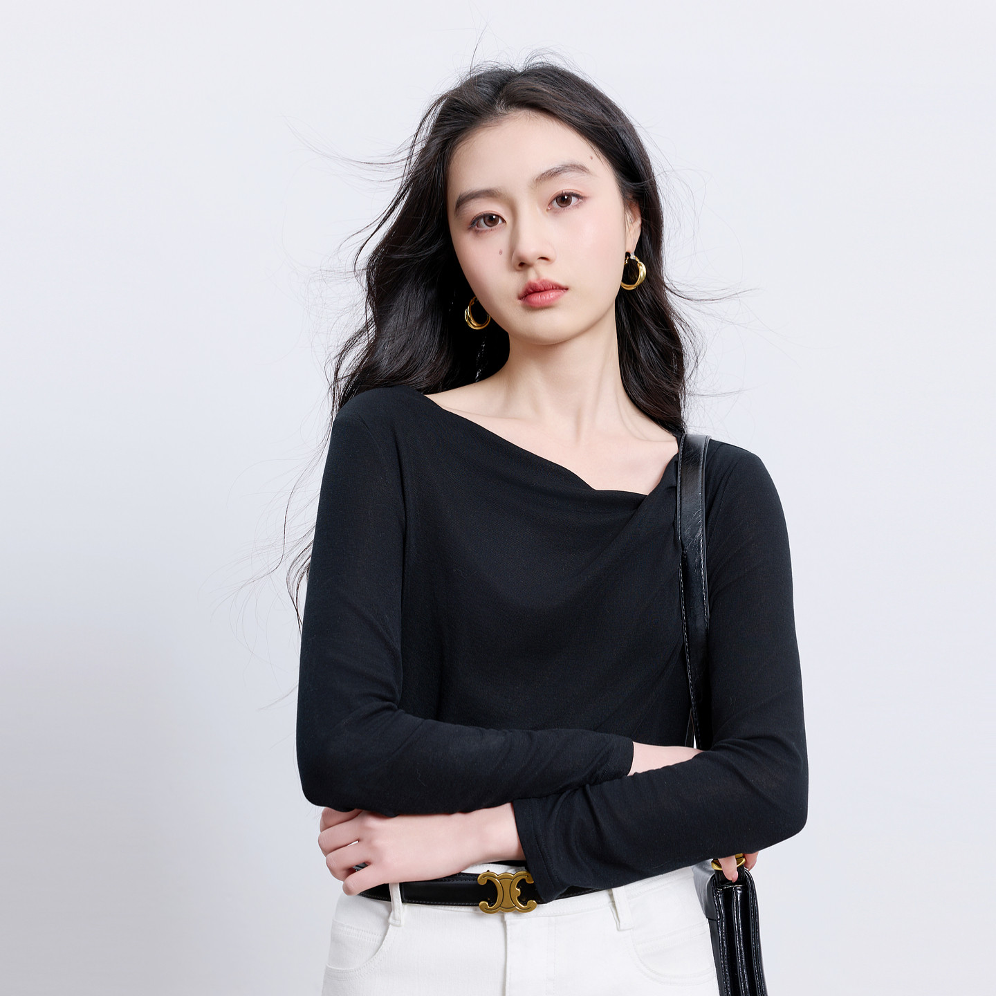 【莱赛尔】丽雪leisure2026春季新款长袖短款T恤荡领上衣女,淘宝优惠券,粉丝福利购,淘宝优惠卷