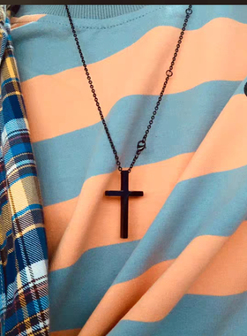 嘻哈个性简约十字架男女钛钢项链