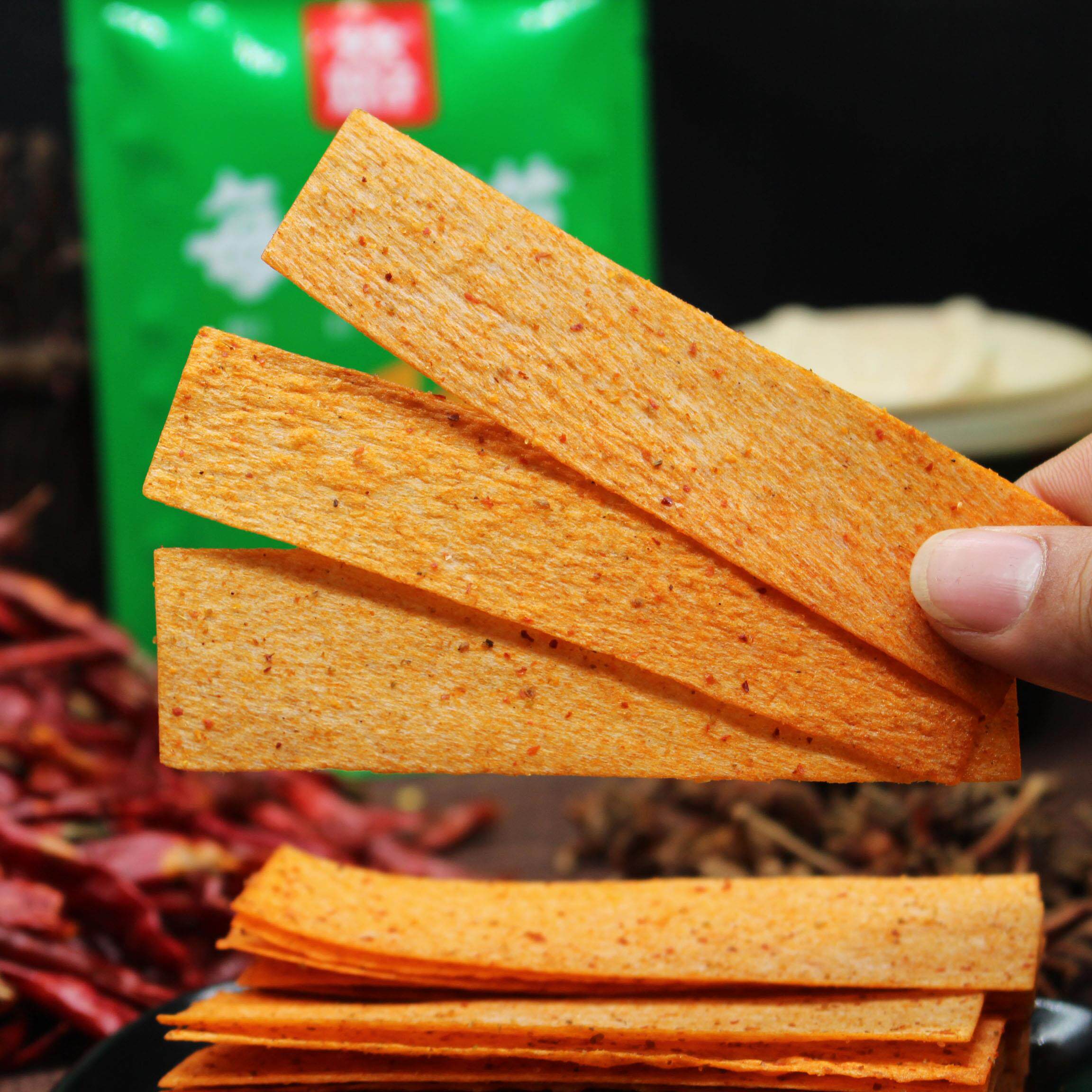 双仔辣条 鲜麦面筋 筋皇每日海苔 约辣 85度鲜爱上你牛筋麻辣零食